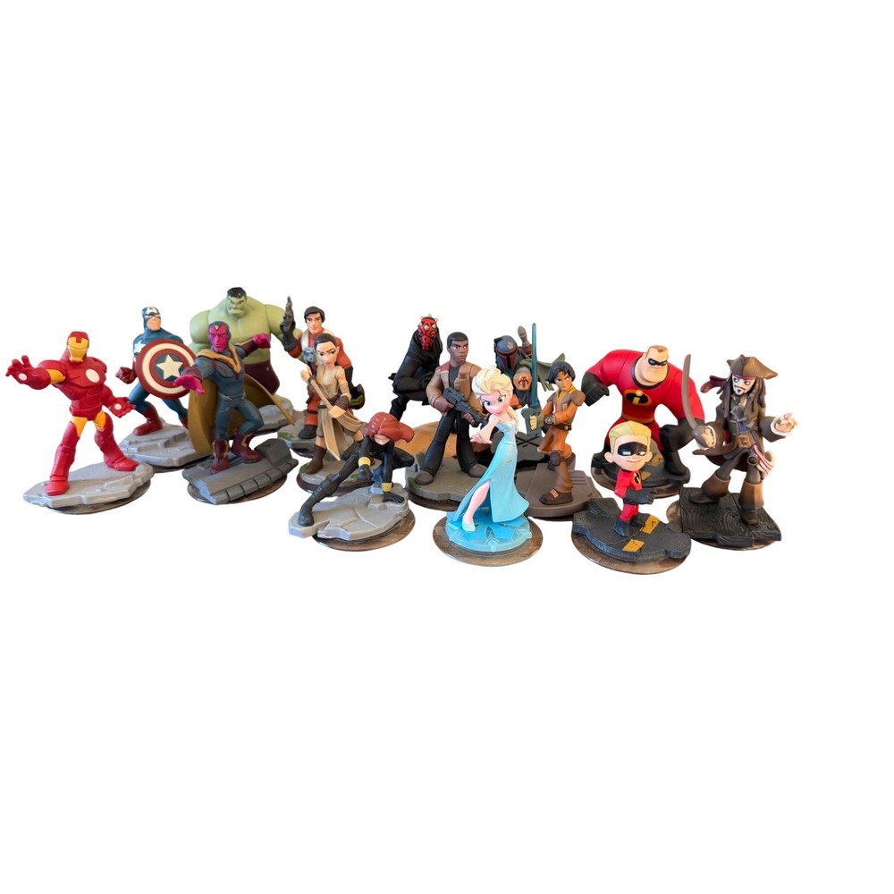 Disney‎ Infinity bundle Star Wars Avengers Elsa Jack Sparrow Incredibles figures
